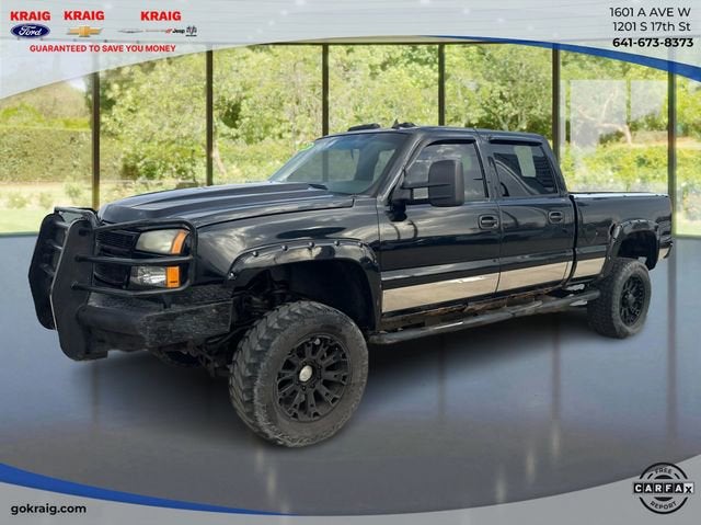 2007 Chevrolet Silverado 2500 HD LT3 in Black — front three-quarter view
