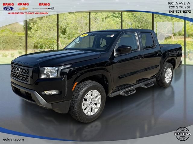 2022 Nissan Frontier SV in Black — front three-quarter view